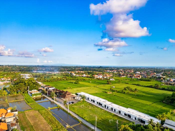green flow villas complex ubud