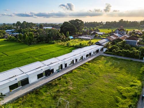 green flow villas complex ubud