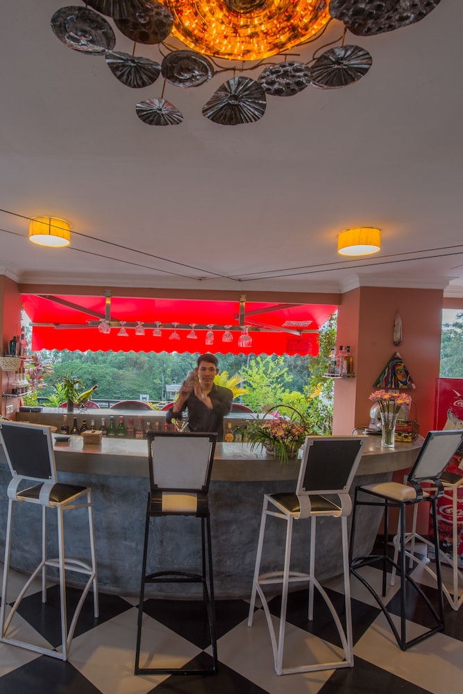 angkor panoramic boutique hotel