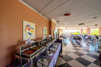 angkor panoramic boutique hotel