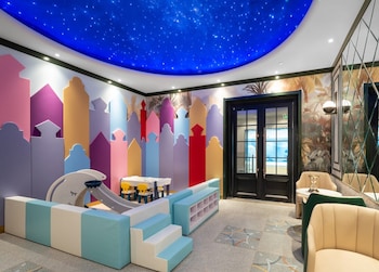 nostalgia s hotel beijing xidan financial street branch