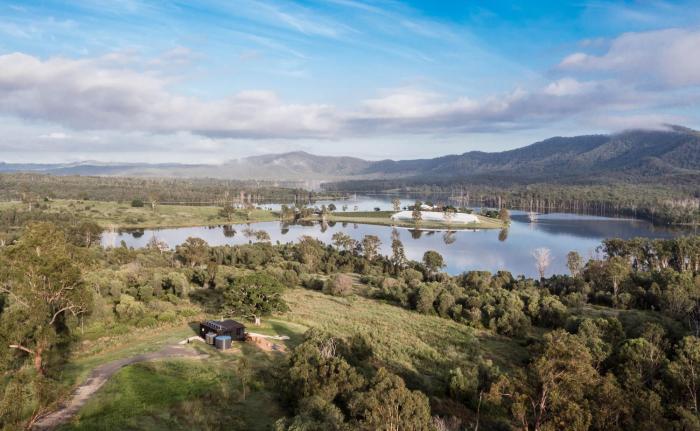 wander in the scenic rim
