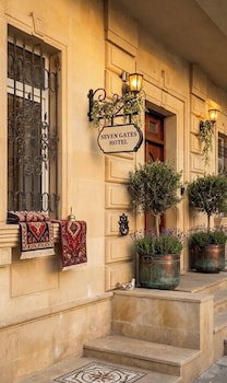 seven palace hotel