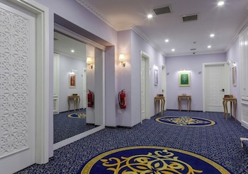 seven palace hotel