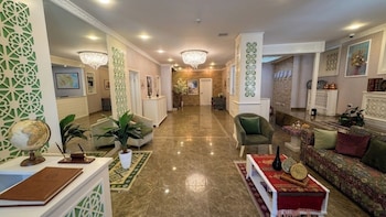 seven palace hotel