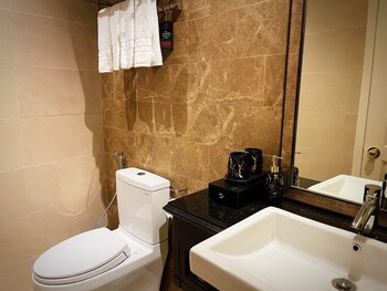 Maccal Hotel,,3 star