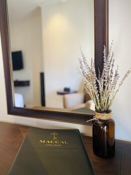 maccal hotel