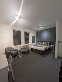 hotel 33