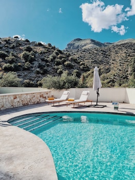 young hotels denia