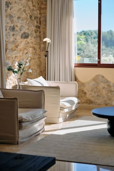 young hotels denia