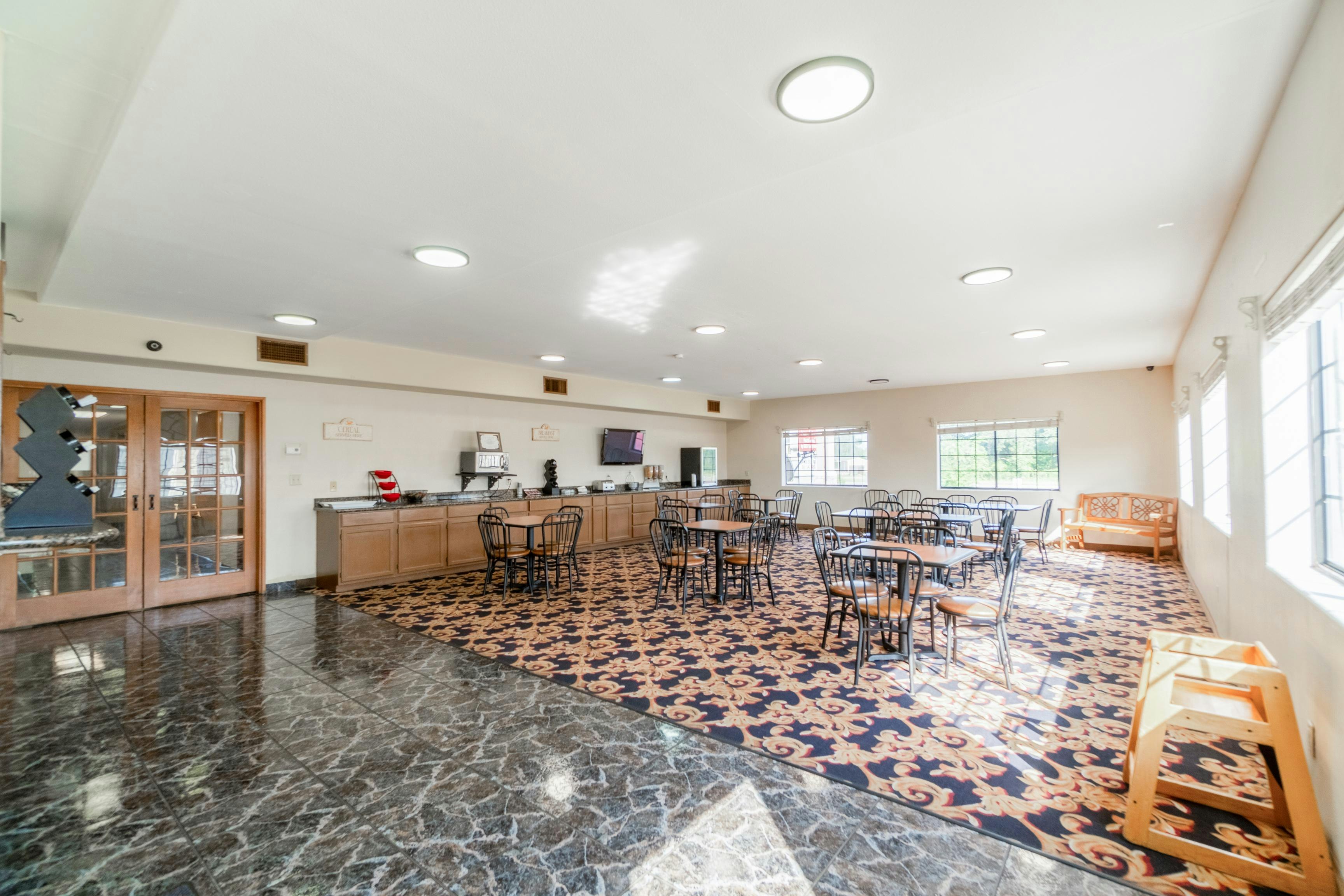 days inn and suites by wyndham beeville