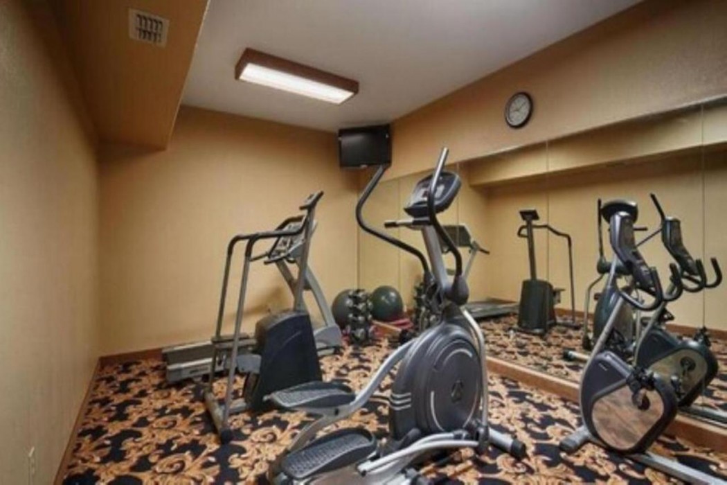 days inn and suites by wyndham beeville