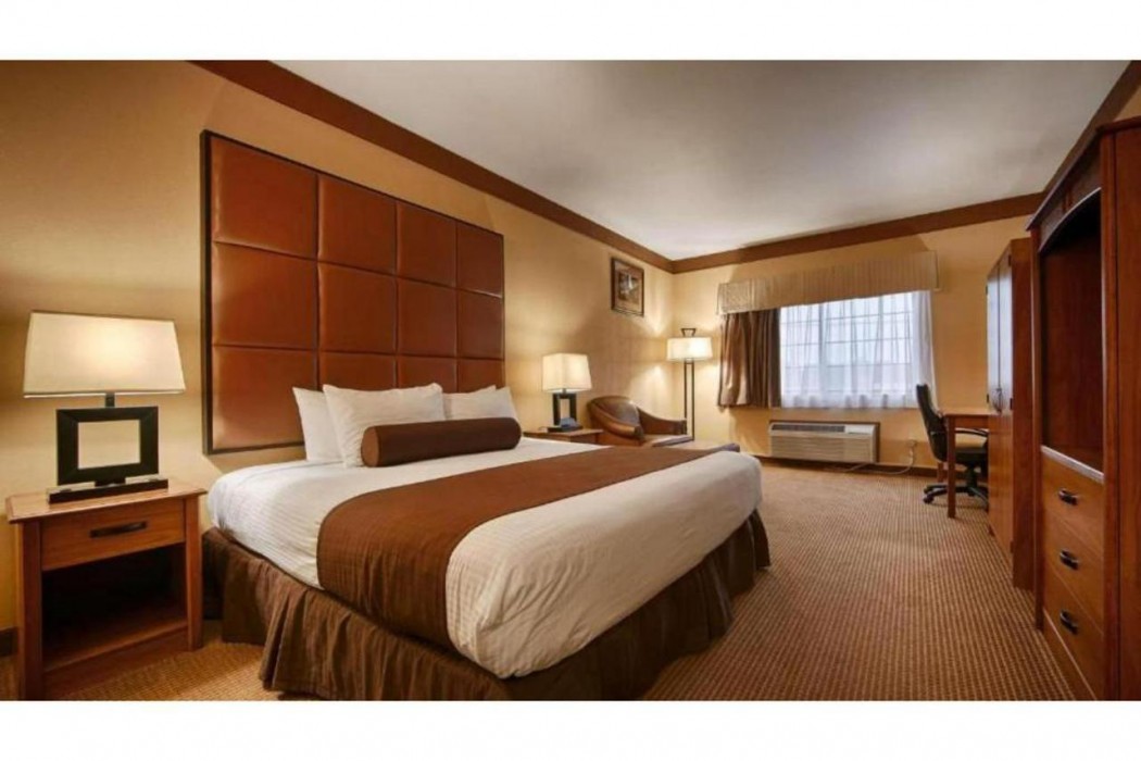 days inn and suites by wyndham beeville