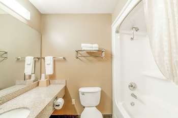 days inn and suites by wyndham beeville