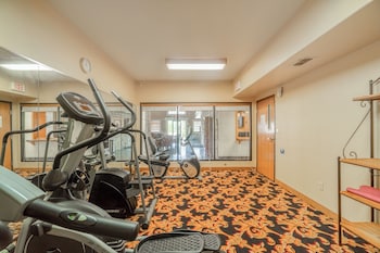days inn and suites by wyndham beeville