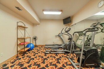 days inn and suites by wyndham beeville