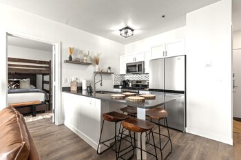 the mason by kbm