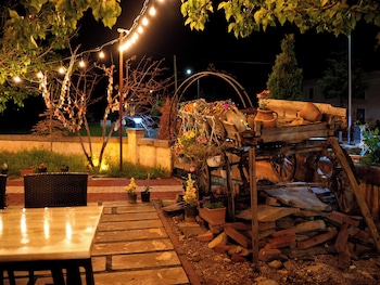 cappadocia panda garden house