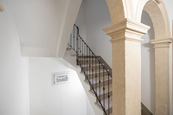 Residenza Marconi 1,,4 star