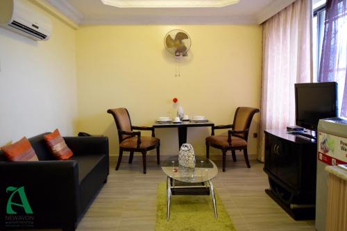 new avon apartments