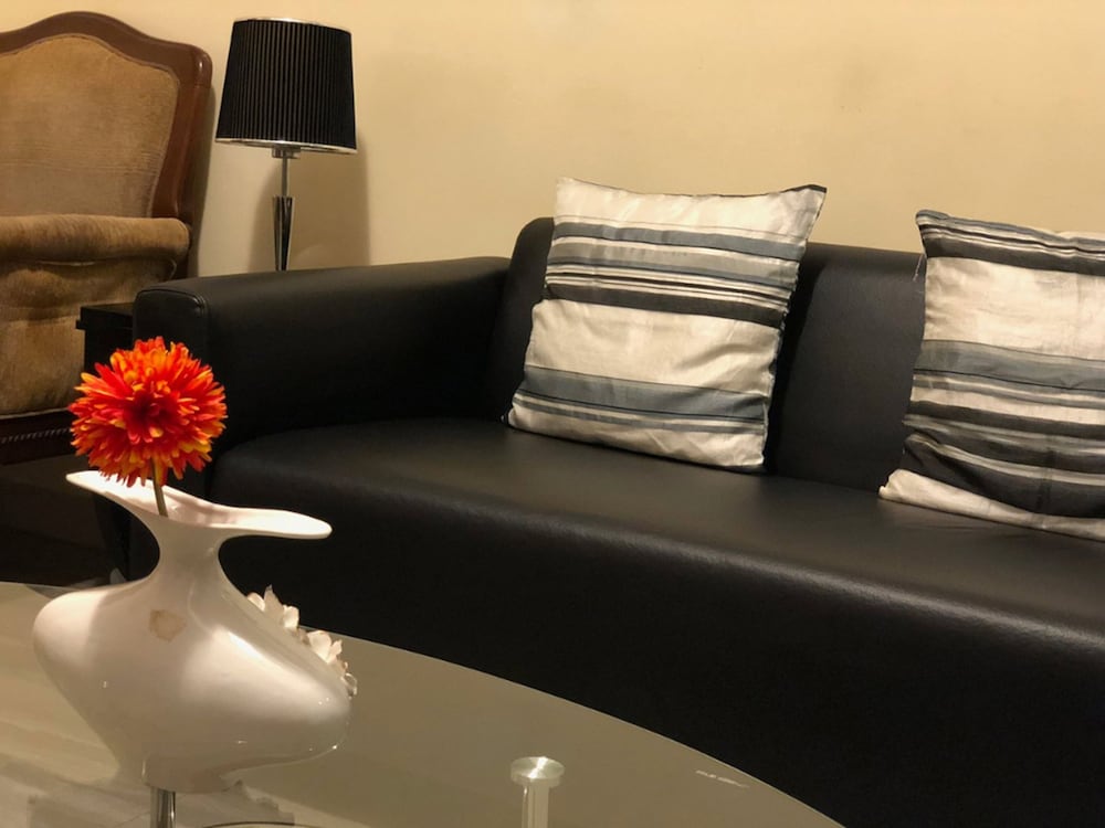 new avon apartments