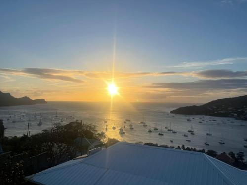 immaculate 3 bed villa overlooking admiralty bay