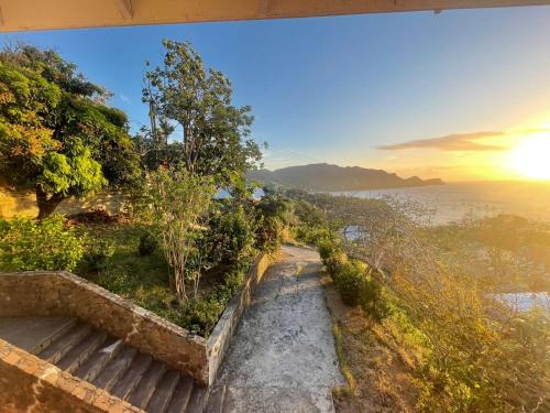 immaculate 3 bed villa overlooking admiralty bay