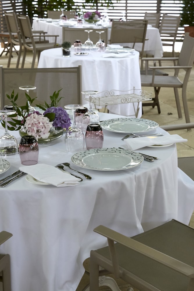 logis hotel restaurant maison claude darroze