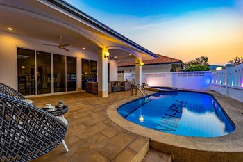Private 4 Bedroom Pool Villa - Ng411,,3 star