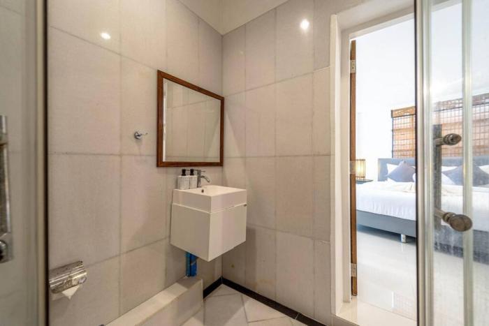 private 4 bedroom pool villa ng411