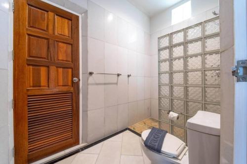 private 4 bedroom pool villa ng411