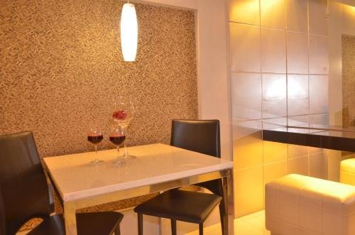 one serenata hotel bacoor