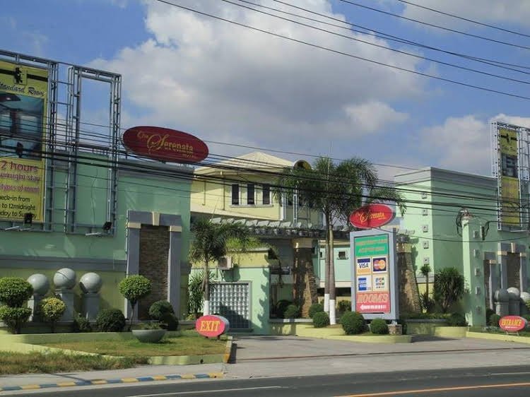 One Serenata Hotel Bacoor,,3 star