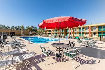 clarion inn columbia airport