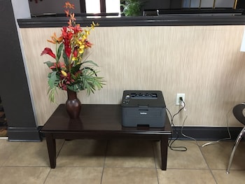 clarion inn columbia airport