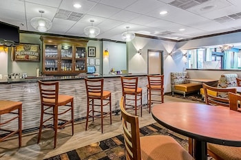 clarion inn columbia airport