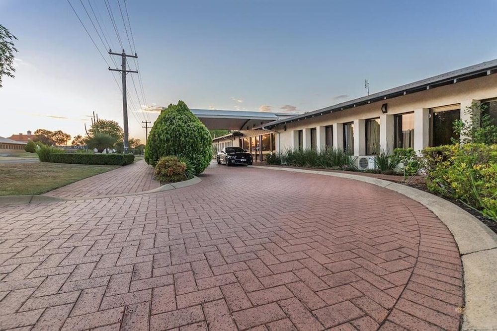 banksia motel collie