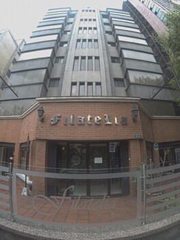 filatelia suites and travel