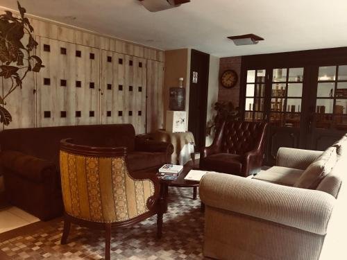 filatelia suites and travel
