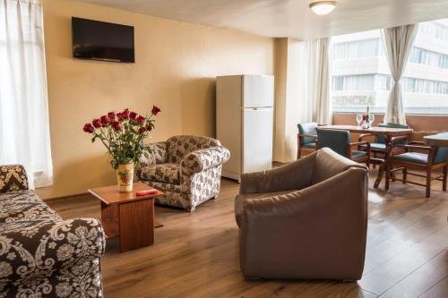 filatelia suites and travel