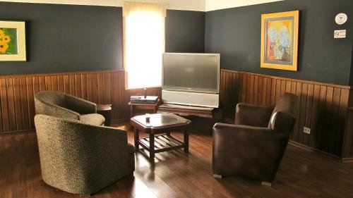 filatelia suites and travel