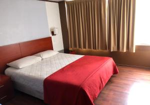filatelia suites and travel