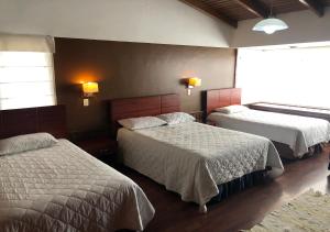 filatelia suites and travel