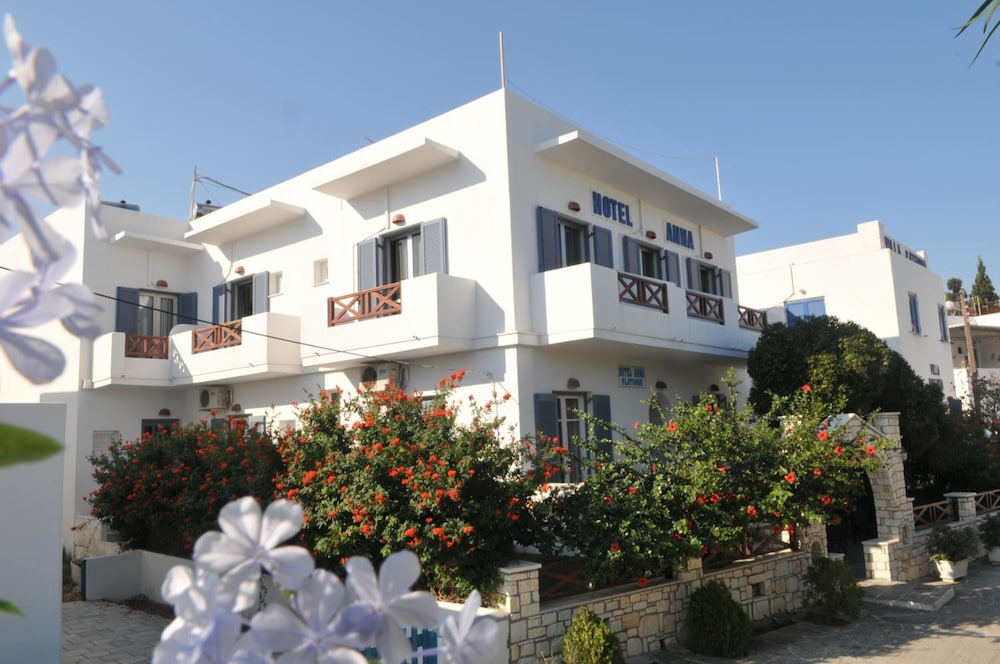 paros