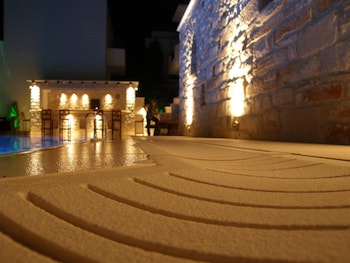 paros