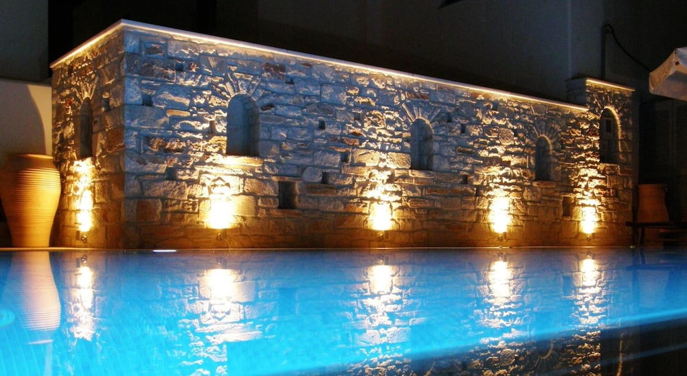 paros
