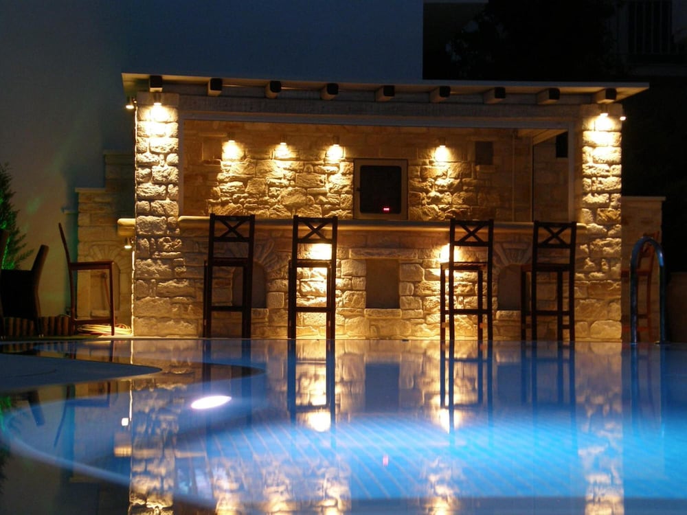 paros