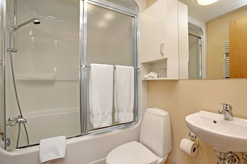 eldey airport hotel