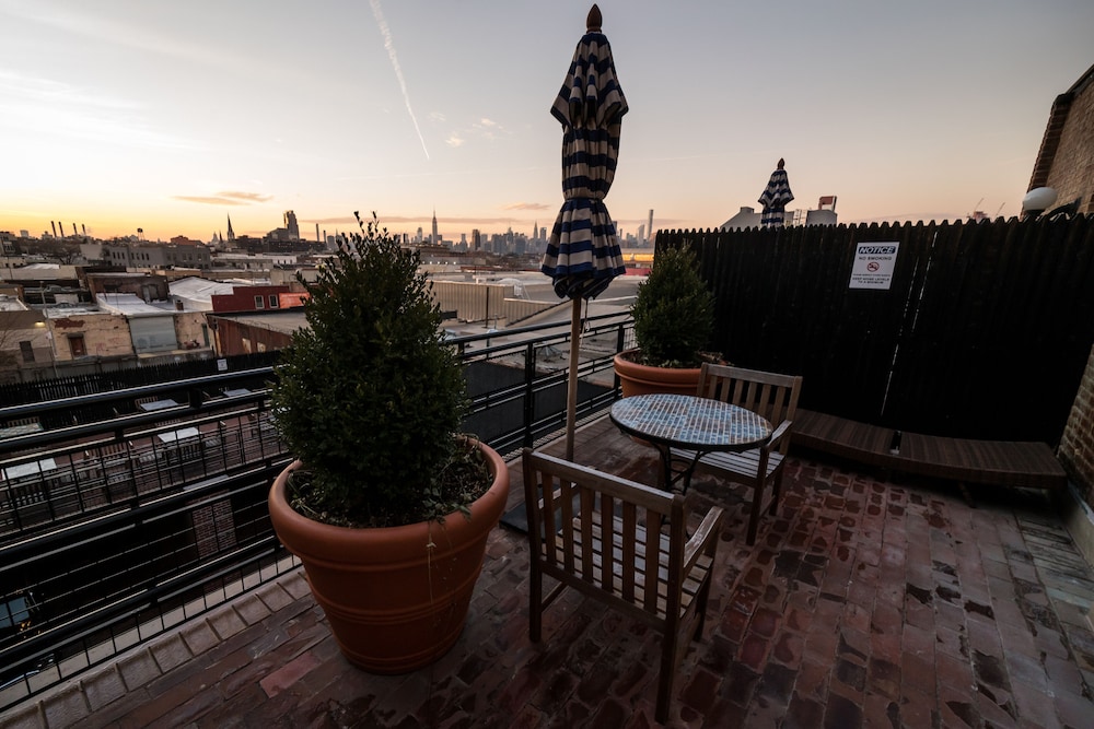 henry norman hotel