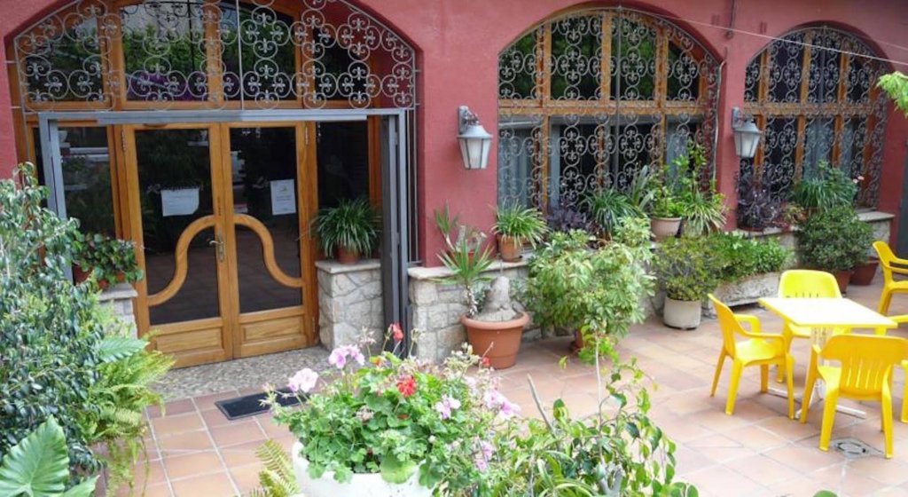 Hotel Morell,El Morell>>Constanti,1 star